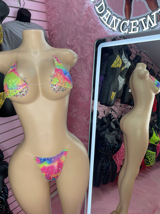 Microbikini teñido anudado rosa