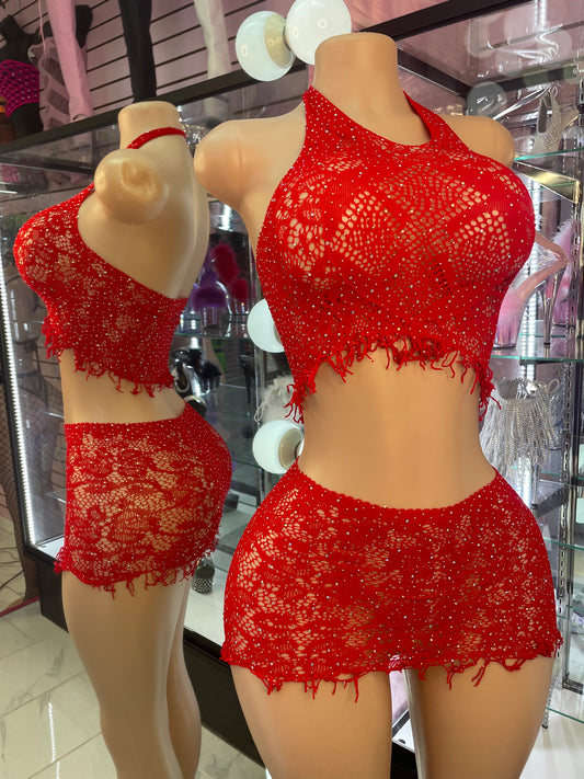 Ms. Apple set